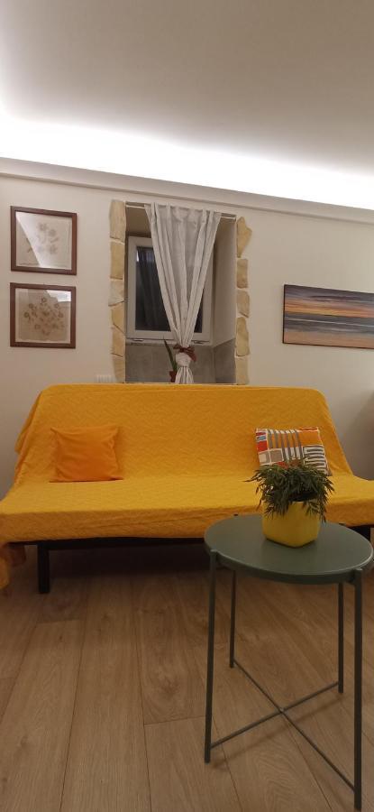 Il Giardino Di Nonna Pina Appartement Napels Buitenkant foto